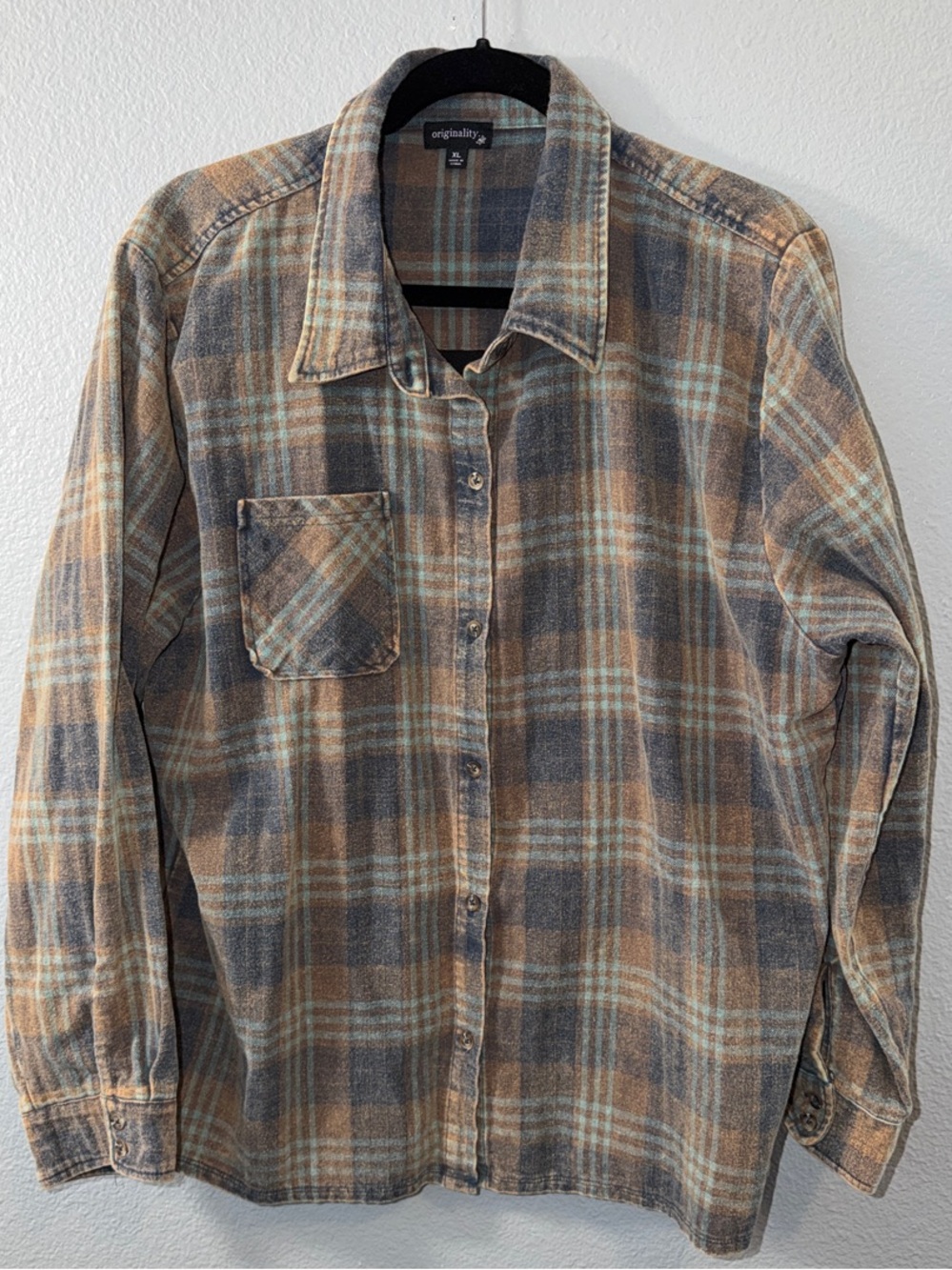 Nashville Plaid Button-Down Plaid Shirt  in Brown & Gray